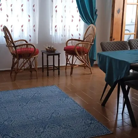 Manolyam 2 . 1+1 Merkez * Kas